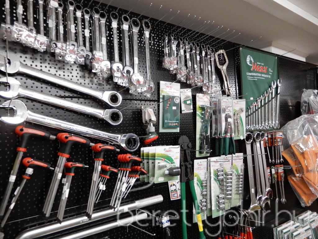 SZABÓ szerszámcentrum 06